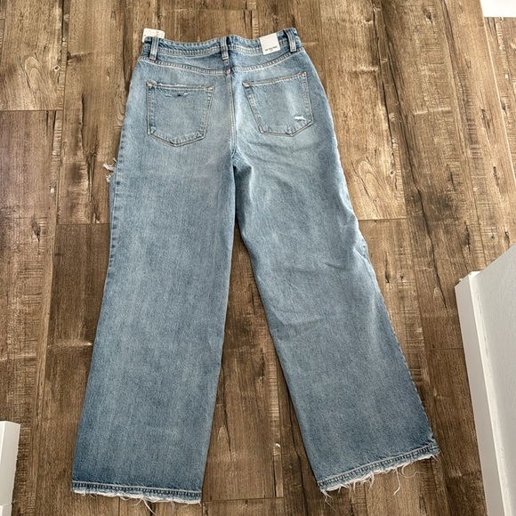 FREE PEOPLE STRAIGHT LEG DISTRESSED RIPPED JEANS - Picture 8 of 8